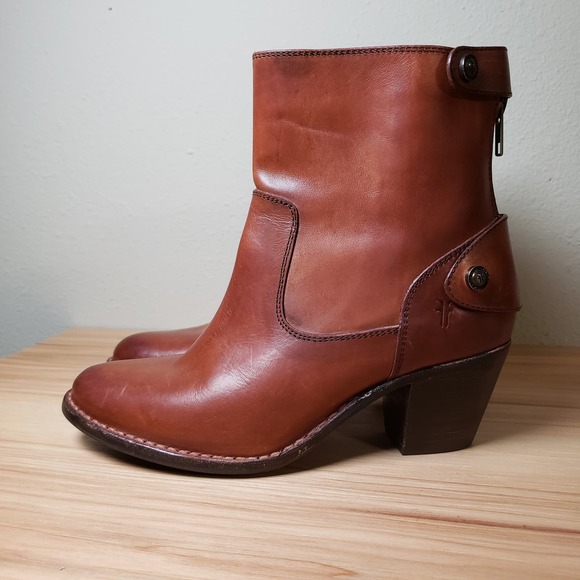 Frye Women's Size 6 Jackie Zip Short Boot Redwood Leather Heeled Western Bootie